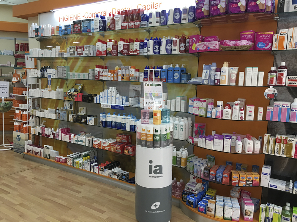 IMAGEN INTERIOR FARMACIA IMAGEN INTERIOR FARMACIA