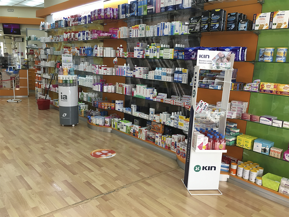 IMAGEN INTERIOR FARMACIA IMAGEN INTERIOR FARMACIA
